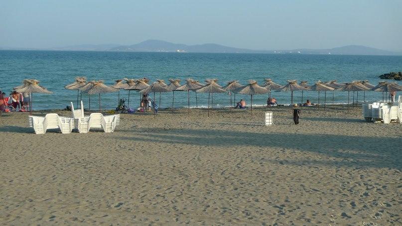 Clara Hotel Burgas Bagian luar foto